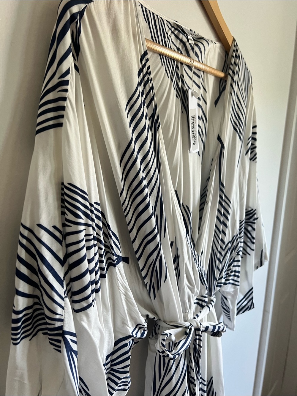 Baltic Born 3X Plus Size White Maxi Wrap Dress with Navy Leaf Print - Picture 12 of 15